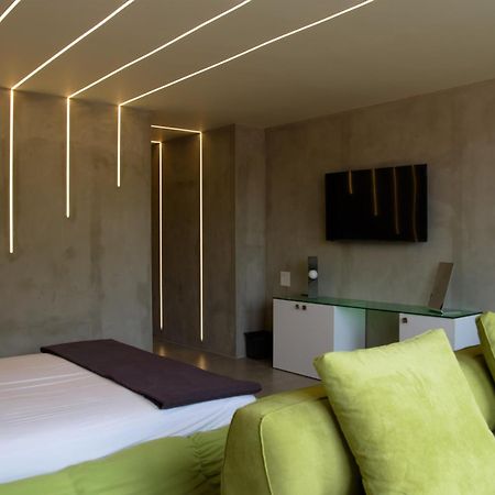 99 Adrianou Apartments Athen Exterior foto
